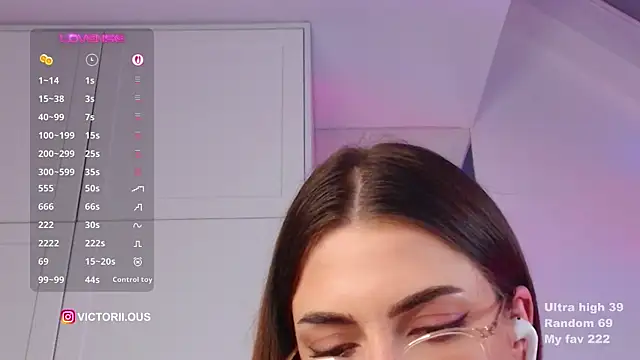 Živý XXX chat Mrs_Tory