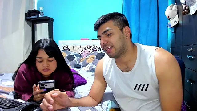 LazyandSniffer28 Webcam show