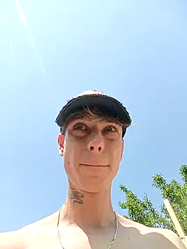 הופעת וובקאם של Pro100yy