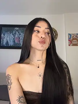 Онлайн чат XXX ananya_sex1