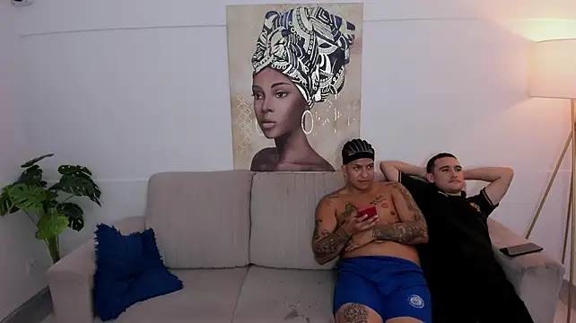 Show de brutal_sex_room2 na webcam