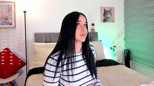 Gigi-bom's Live XXX Chat