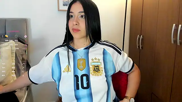 Chat XXX en directo de Gigi-bom