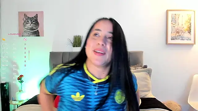 Gigi-bom's Live XXX Chat