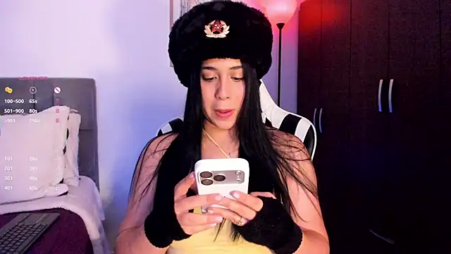 Chat XXX en directo de Gigi-bom
