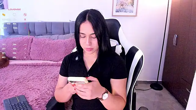 Chat XXX en directo de Gigi-bom