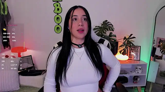 Gigi-bom's Live XXX Chat