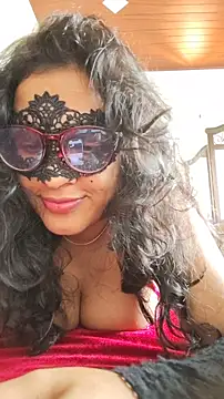 Ruvi_Queen Webcam show