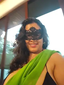 Ruvi_Queen's Webcam Show