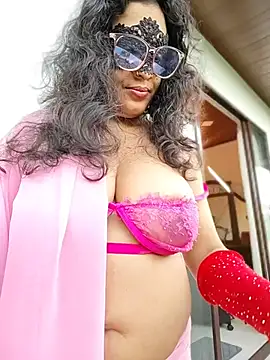 צ'אט XXX בשידור חי של Ruvi_Queen