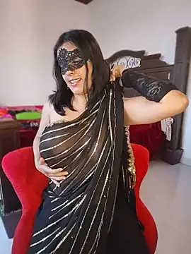 Chat XXX en directo de Ruvi_Queen