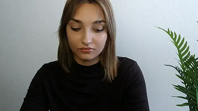 غرفة دردشة veryshygirl المباشرة