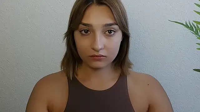 veryshygirl লাইভ XXX চ্যাট