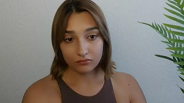 veryshygirl XXX чат на живо