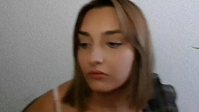 Chat +18 de veryshygirl ao vivo