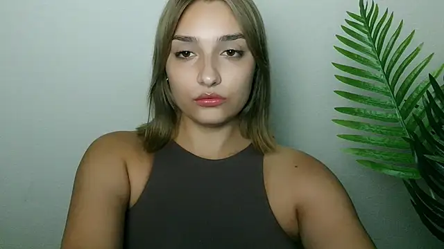 veryshygirl Chat XXX in diretta