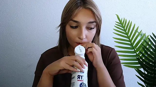 veryshygirl's Live XXX Chat