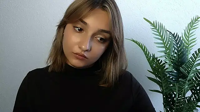 veryshygirl's Webcam Show