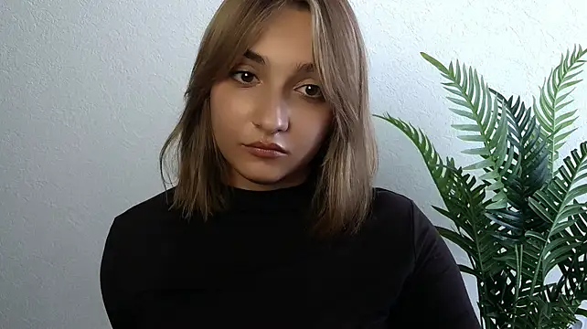 צ'אט XXX בשידור חי של veryshygirl
