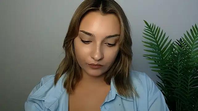 veryshygirl Chat XXX in diretta