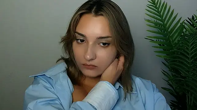 veryshygirl's Live XXX Chat