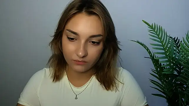 veryshygirl Chat XXX live