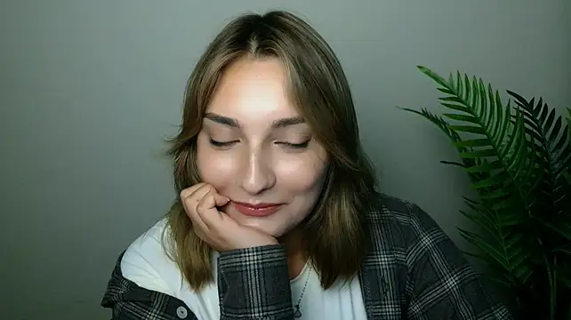 veryshygirl élő XXX-chatje
