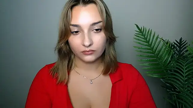 veryshygirl's Webcam Show