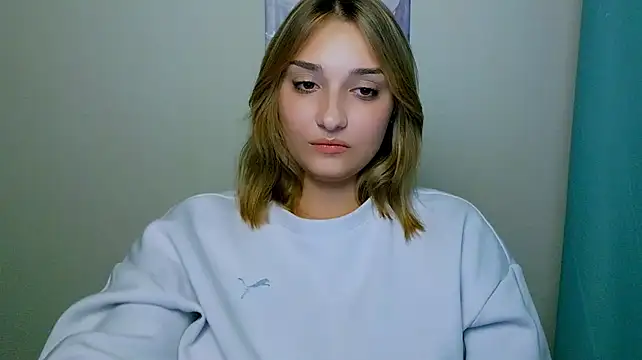 Pokazy przed kamerką – veryshygirl