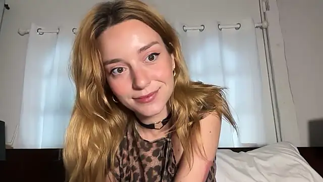 Chat +18 de SirenaBelle ao vivo