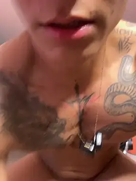 Show de muscle_boyhorny na webcam