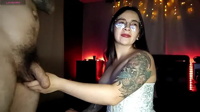 Alaia_sam Pertunjukan Webcam