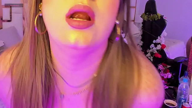 AvaMiian Live XXX chat