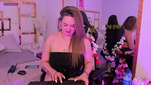 AvaMiia Live XXX-Chat