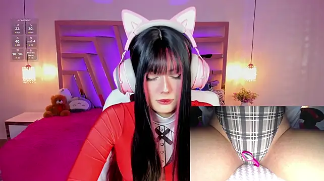 LiaGamesのライブXXXチャット