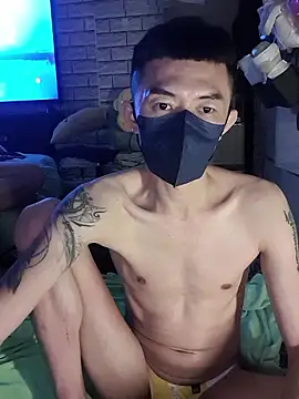 Christopher1024 Show in webcam