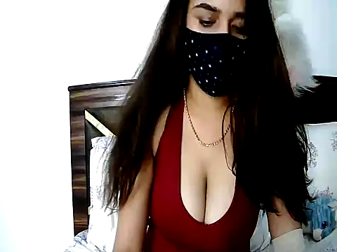 Gloie4u's Live XXX Chat