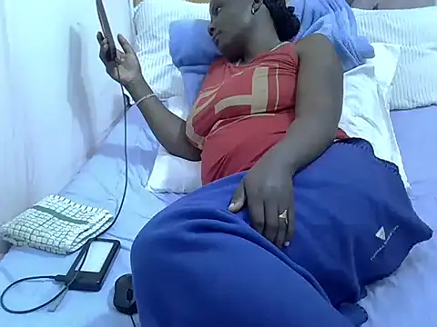 Sweetreena Chat XXX live