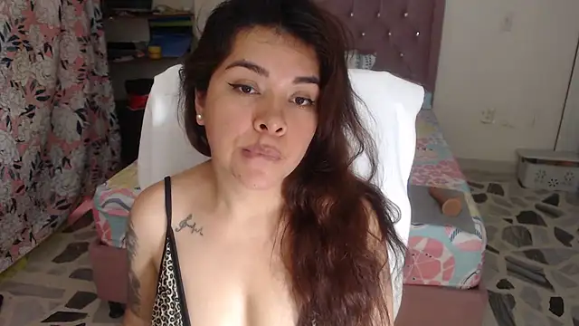 Ana_Bella91 Adlı Modelin Web Kamerası Şovu