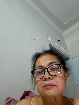 Hotestlove Show in webcam