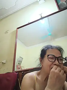 Webkamerová show Hotestlove