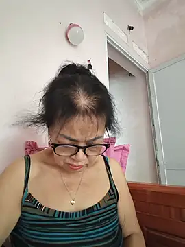 Hotestlove's Webcam Show
