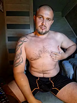 Foxyshaved Webcam-Show