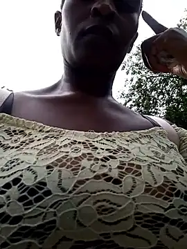 streetdoll24 লাইভ XXX চ্যাট