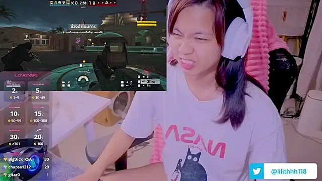 Kana_G Pertunjukan Webcam