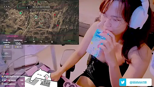 Kana_G Pertunjukan Webcam