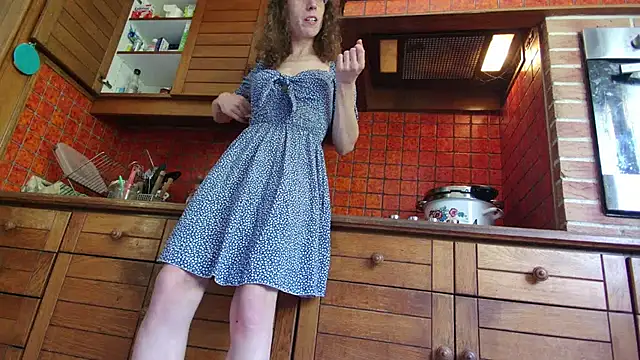 Prxscillia_Tx Show in webcam