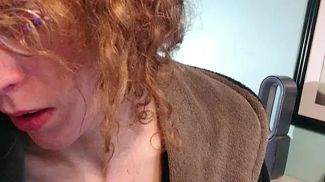 Prxscillia_Tx Show Webcam