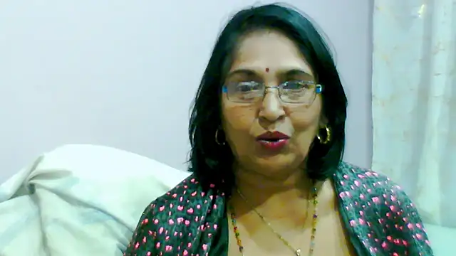 sexy69hotmum Chat XXX in diretta