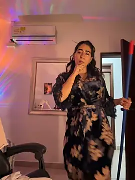 دردشة ZarahEvans الجنسية المباشرة